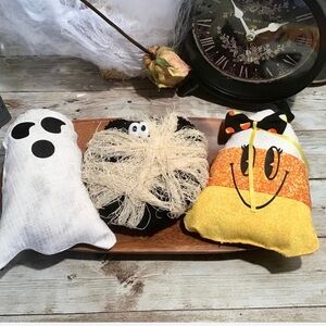 Halloween mini pillows for tier tray or mantle, ghost, candy corn, mummy set 3